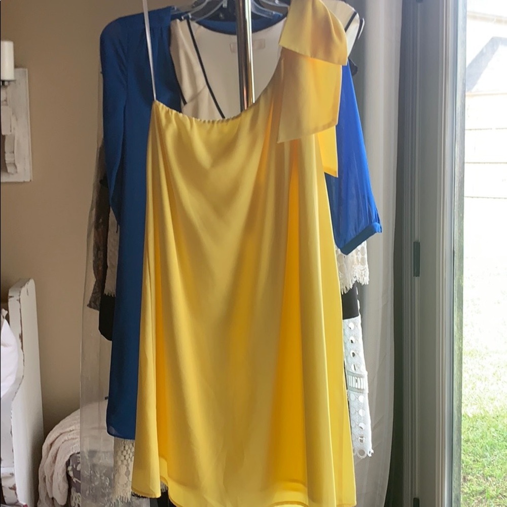 Yellow one shoulder dress